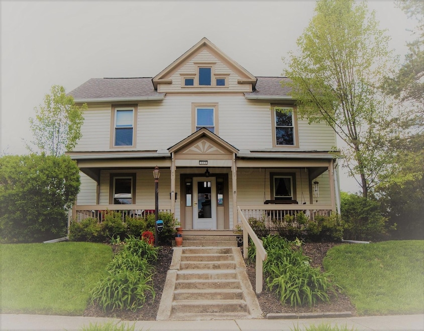 313 S Plum St, Marysville, OH 43040 - photo 1
