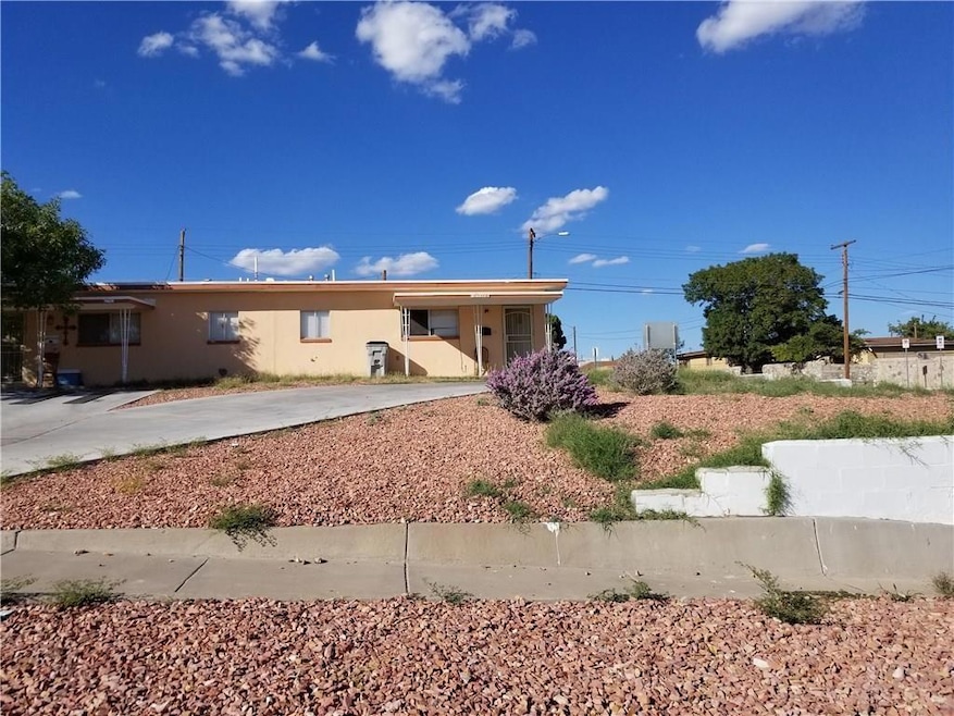 2533 Mckinley Ave, El Paso, TX 79930 - photo 1