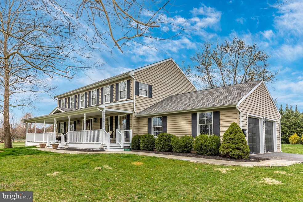 5824 Woodwinds Cir, Frederick, MD 21703 - photo 1