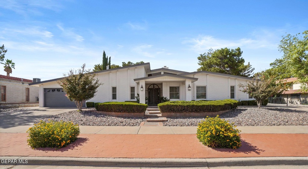 1721 Tommy Aaron Dr, El Paso, TX 79936 - photo 1