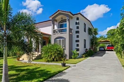 Carr 492 K M 2 7, Hatillo, PR 00659 - photo 1