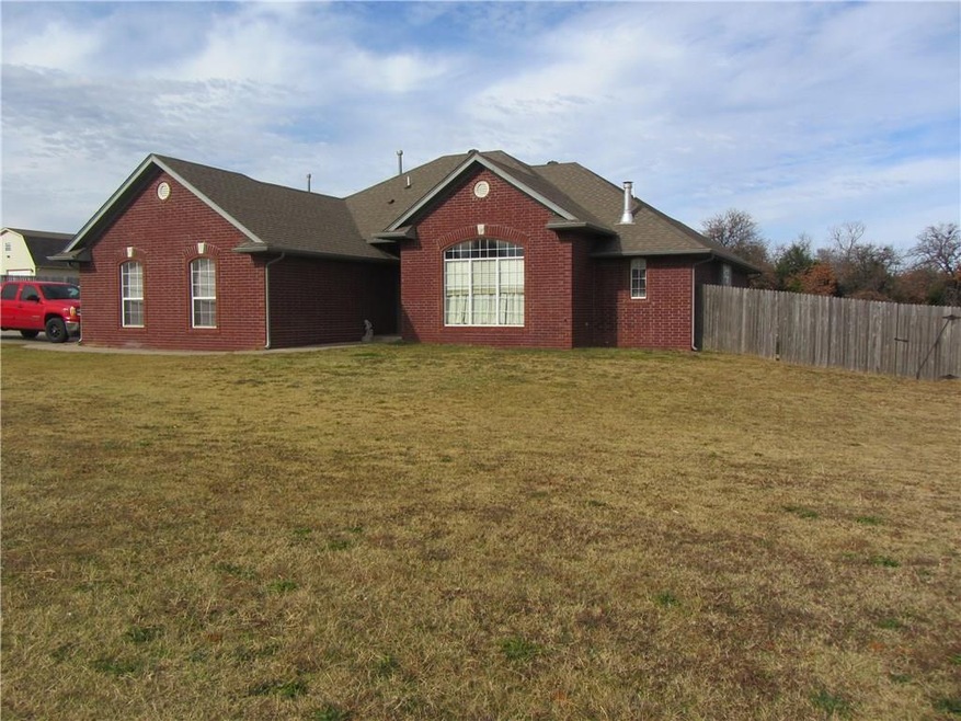 20327 SE 37th St, Harrah, OK 73045 - photo 1