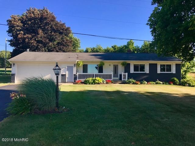 1254 Riley St, Hudsonville, MI 49426 - photo 1