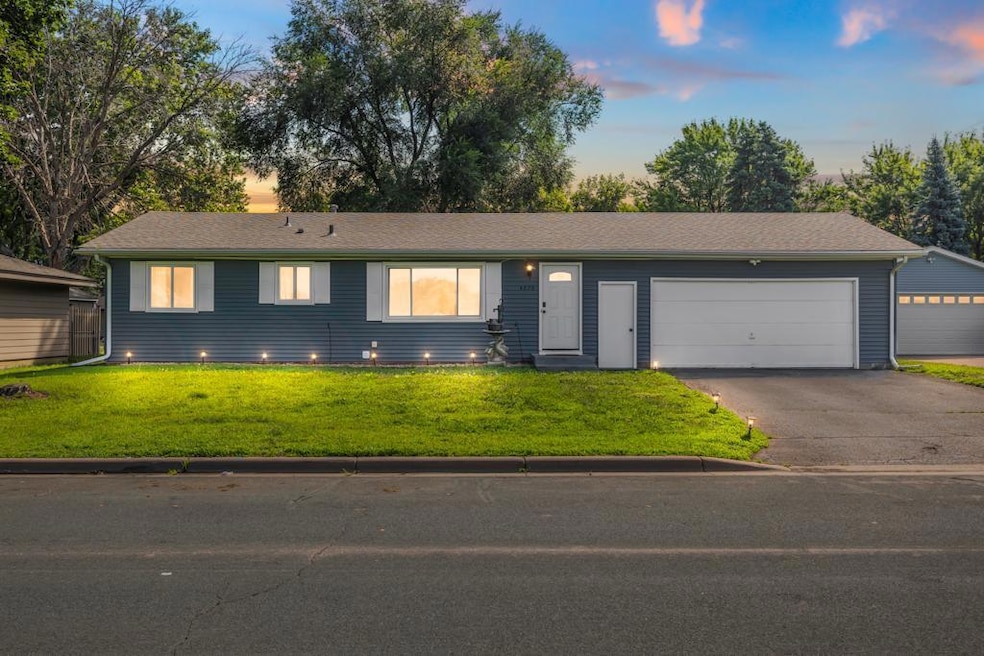 4370 Nicols Rd, Saint Paul, MN 55122 - photo 1