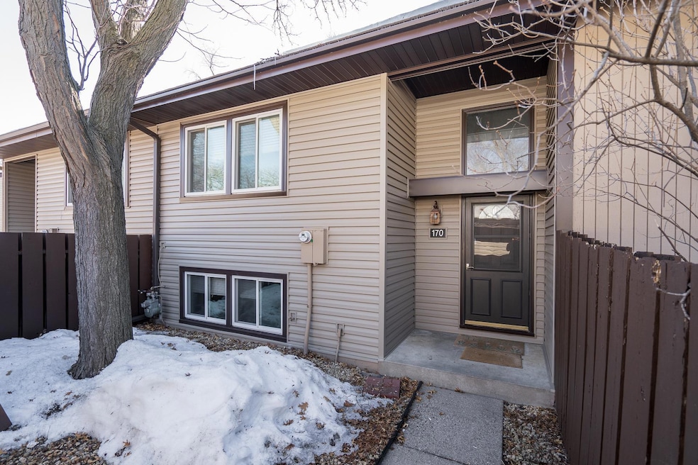 170 River Woods Lane MLS-3.jpg