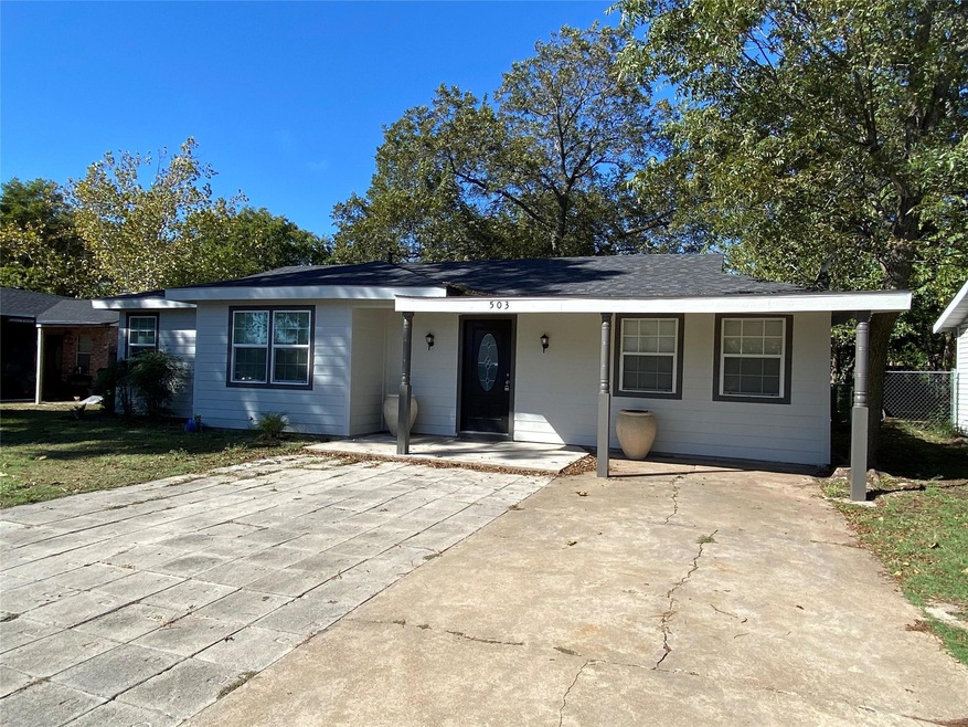 503 N Sewell Dr, Decatur, TX 76234 - photo 1