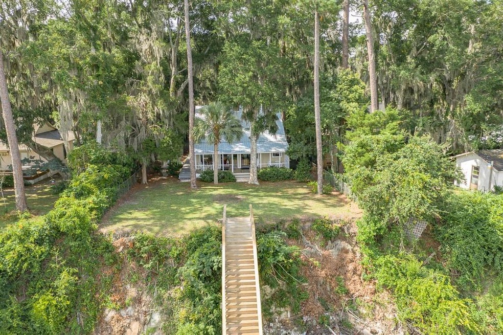 1077 Head Ln NE, Townsend, GA 31331 - photo 1