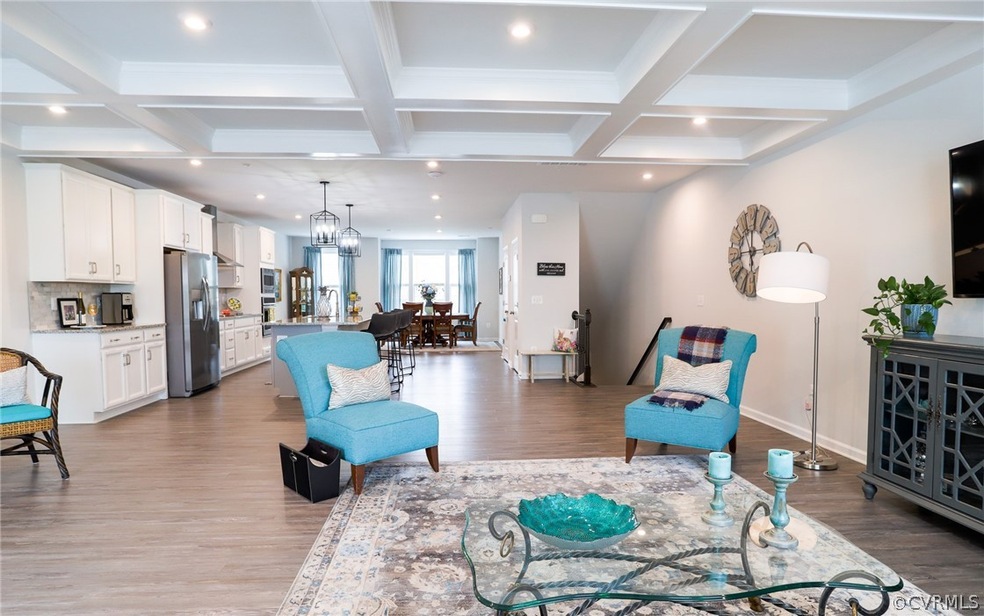Beautiful coffered ceilings. Open and Bright.