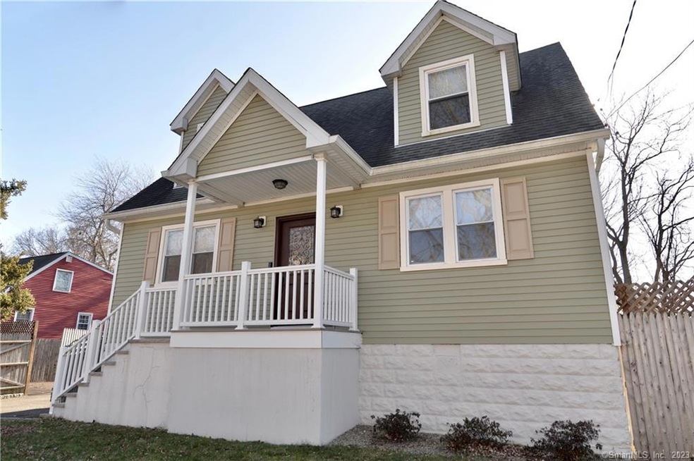 365 Roosevelt Ave, Stratford, CT 06615 - photo 1