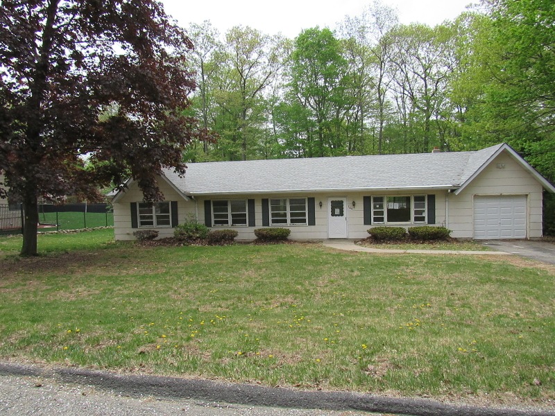 144 Sharp Ave, Hopatcong, NJ 07843 - photo 1