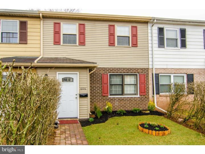 606 Hamilton Rd, East Greenville, PA 18041 - photo 1