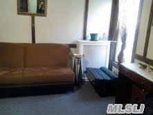 unlisted-address, South Richmond Hill, NY 11419 - photo 1