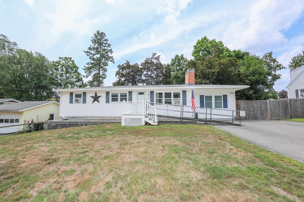 31 Lavista St, Manchester, NH 03103 - photo 1