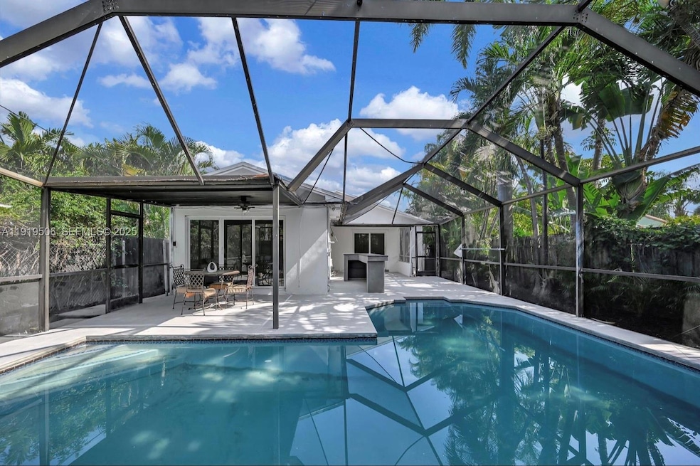 1546 Van Buren St, Hollywood, FL 33020 - photo 1