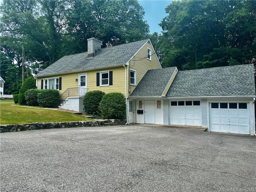 6 Down River Rd, New Canaan, CT 06840 - photo 1