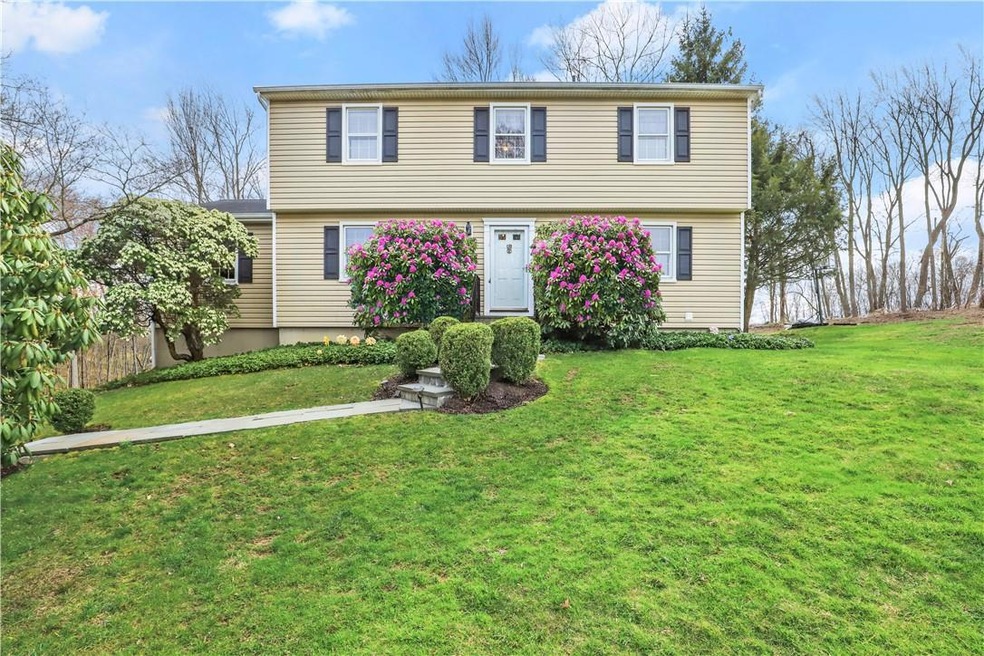 82 Blackberry Dr, Brewster, NY 10509 - photo 1