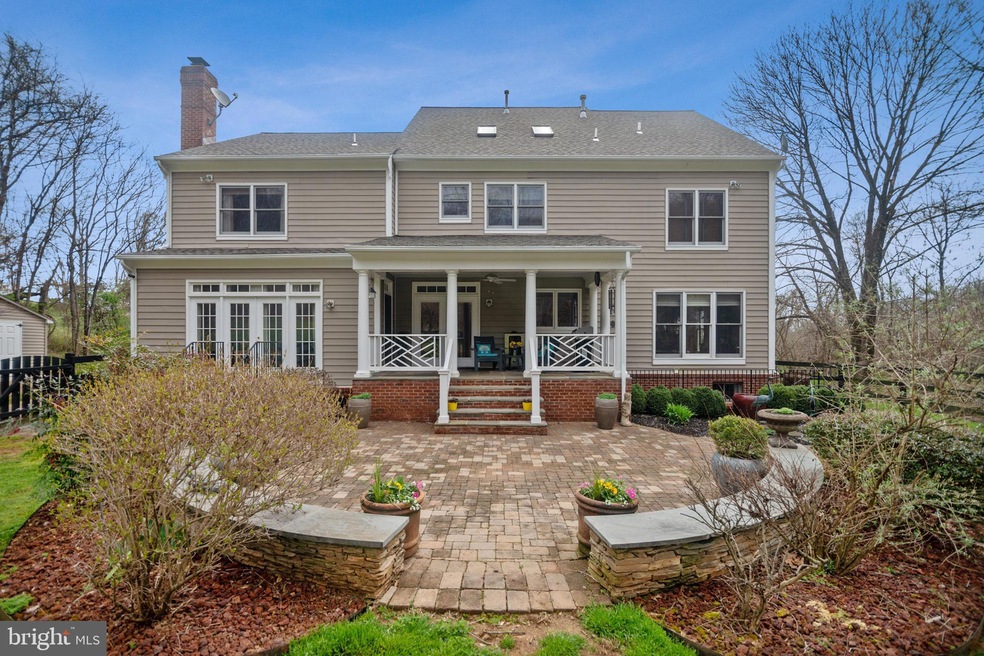 7411 Huntsmans Dr, Warrenton, VA 20186 - photo 1