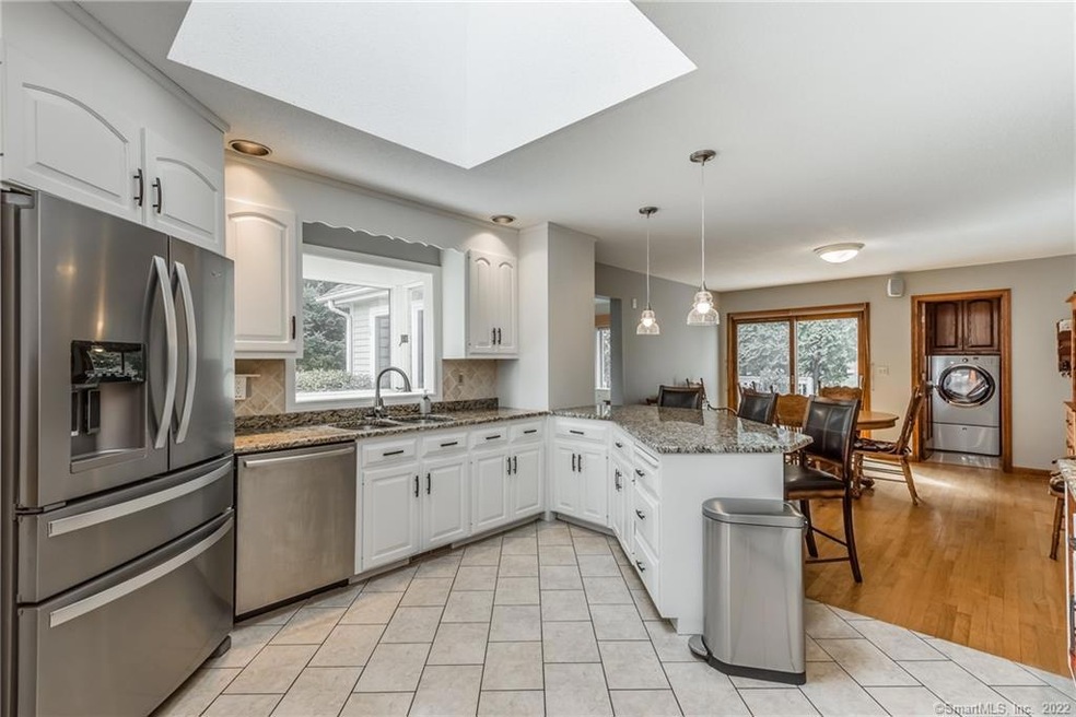 716 France St, Rocky Hill, CT 06067 - photo 1