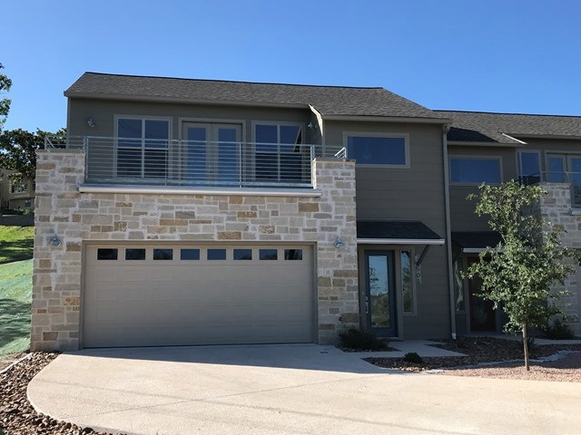 501 Winding Way Ct, Fredericksburg, TX 78624 - photo 1