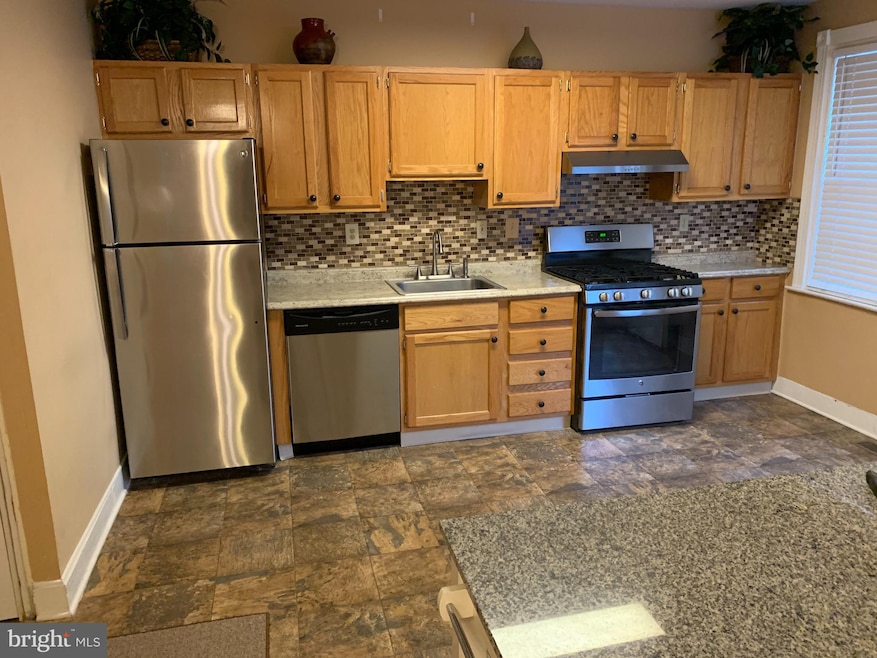 902 Girard Ave, Swarthmore, PA 19081 - photo 1