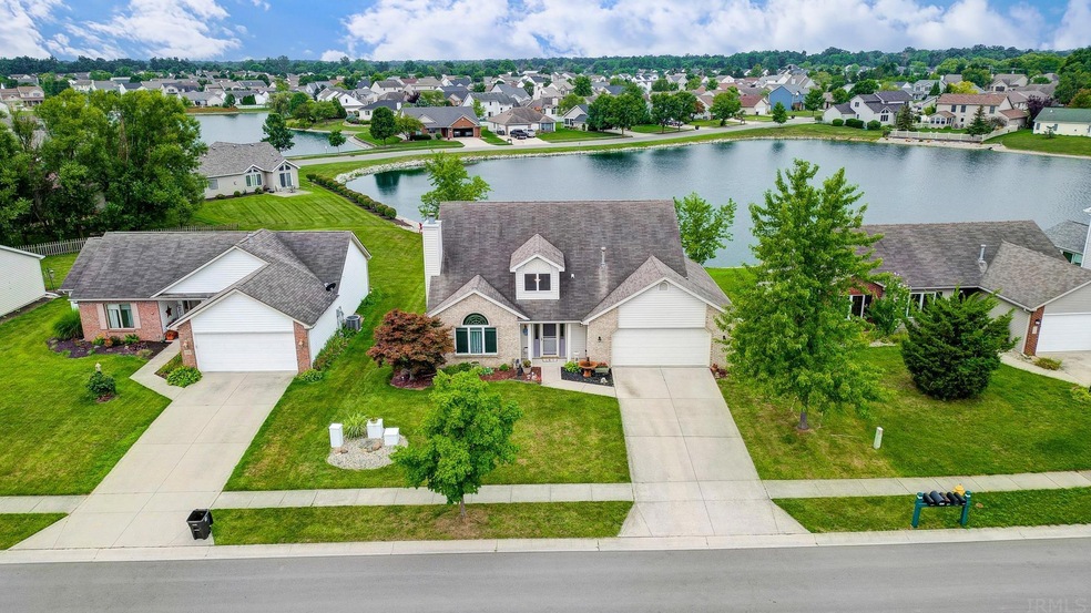 7607 Maeve Dr, Fort Wayne, IN 46835 - photo 1