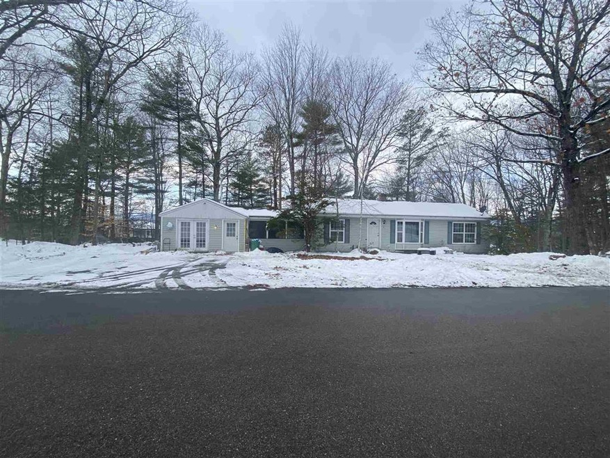 8 Champney Rd, North Conway, NH 03860 - photo 1