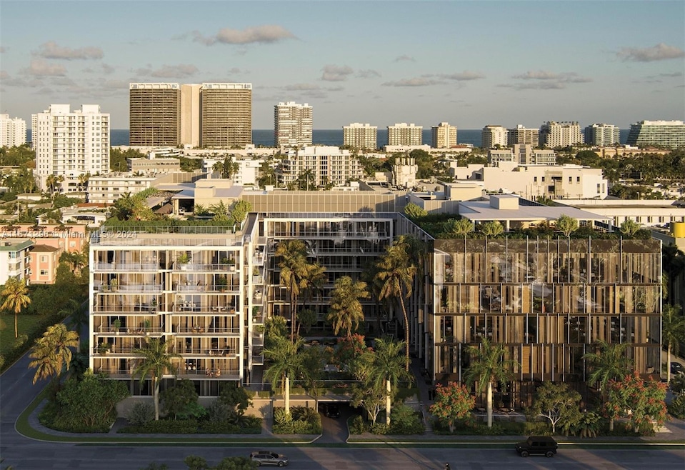 1177 Kane Concourse unit 606B, Bay Harbor Islands, FL 33154 - photo 1