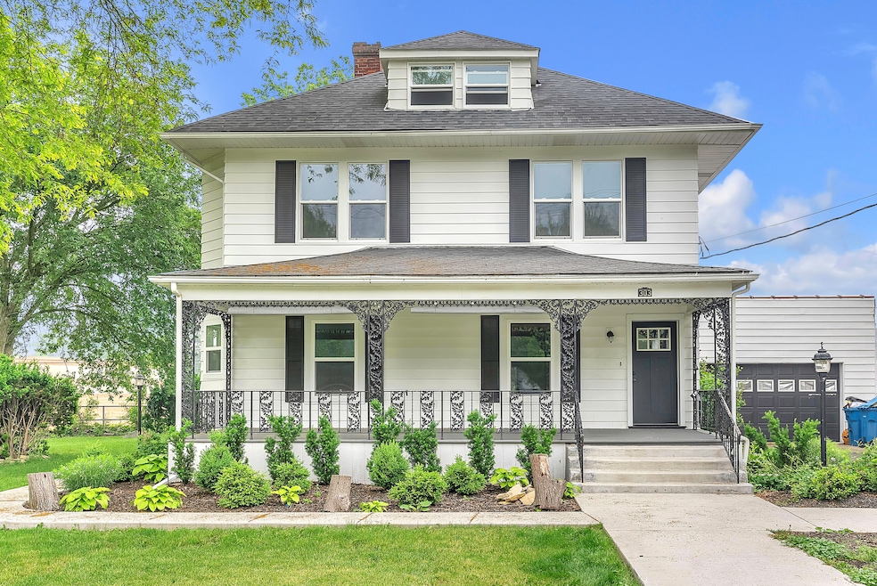 303 N Washington St, Hebron, IN 46341 - photo 1