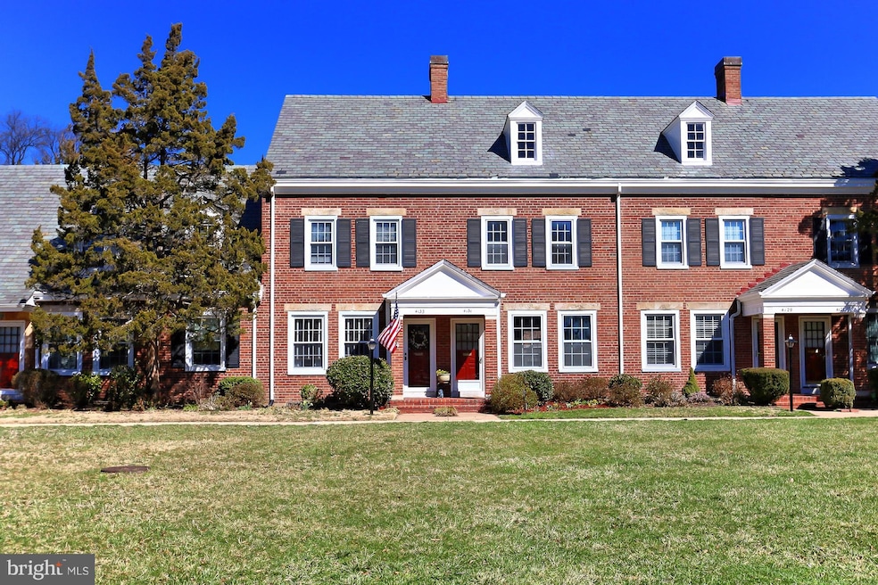 4131 36th St S unit 825, Arlington, VA 22206 - photo 1