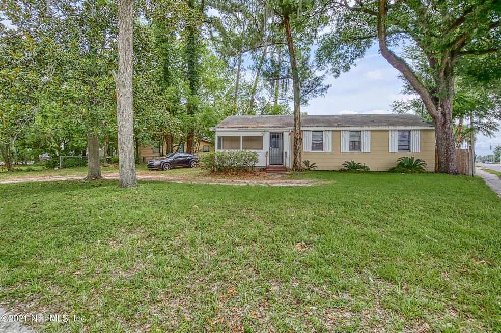 5463 Marcia Cir, Jacksonville, FL 32210 - photo 1