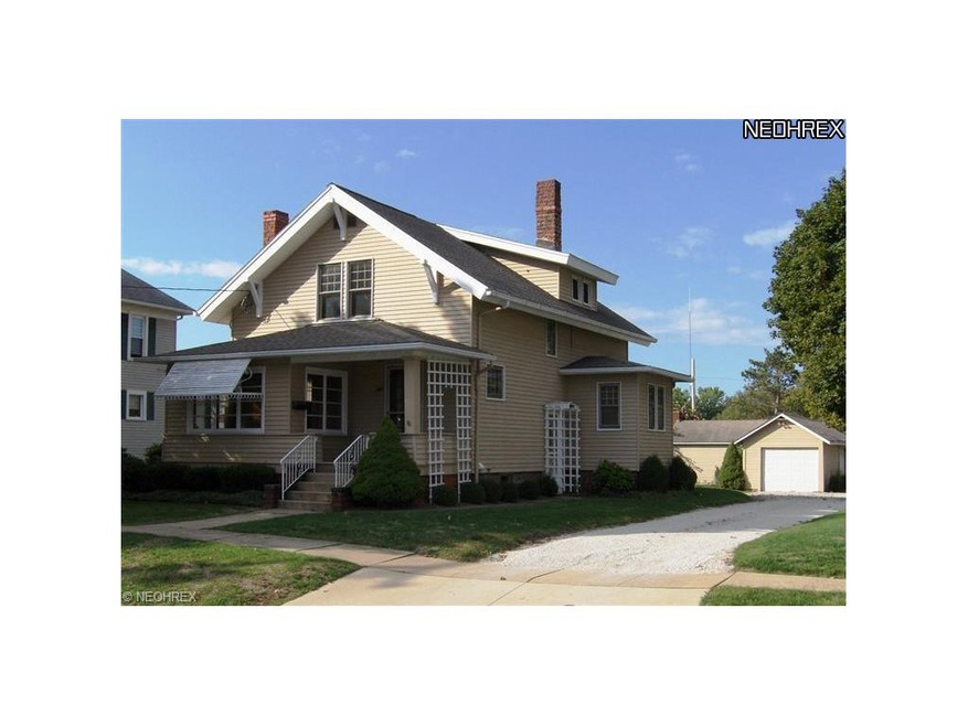 WELCOME TO 287 FOURTH STREET! IMMEDIATE POSSESSION