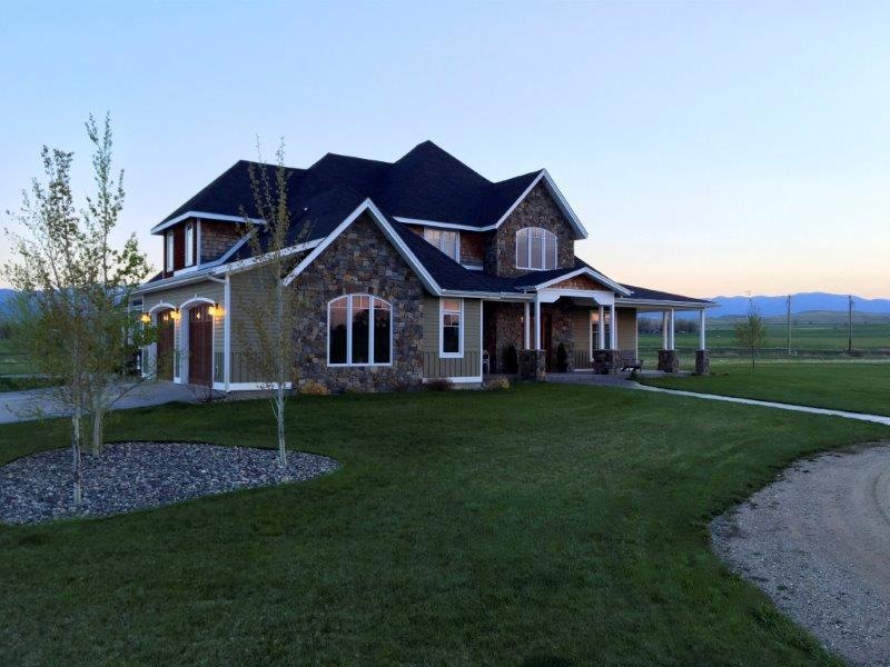 02 Front Elevation
