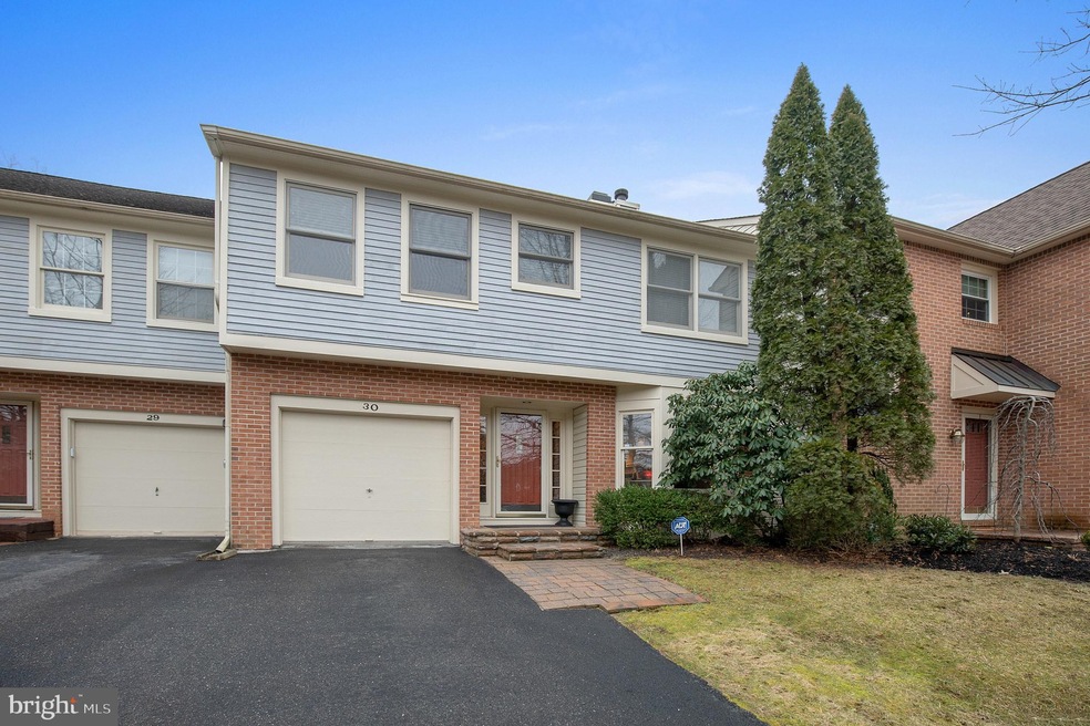 30 Regency Ct, Marlton, NJ 08053 - photo 1