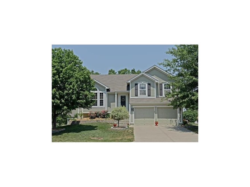 21314 W 51st Terrace, Shawnee, KS 66218 - photo 1