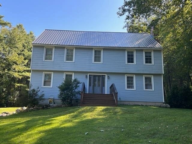 89 Hovey Rd, Londonderry, NH 03053 - photo 1