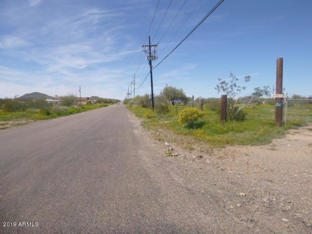 Approx.619' frontage on Irvine