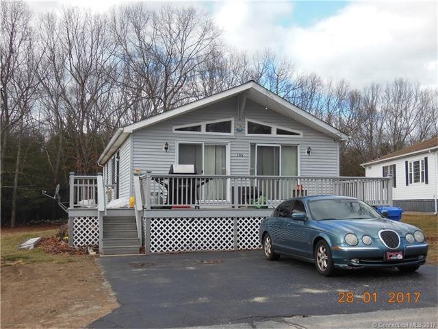 105 Colonial Rd, Plainfield, CT 06374 - photo 1