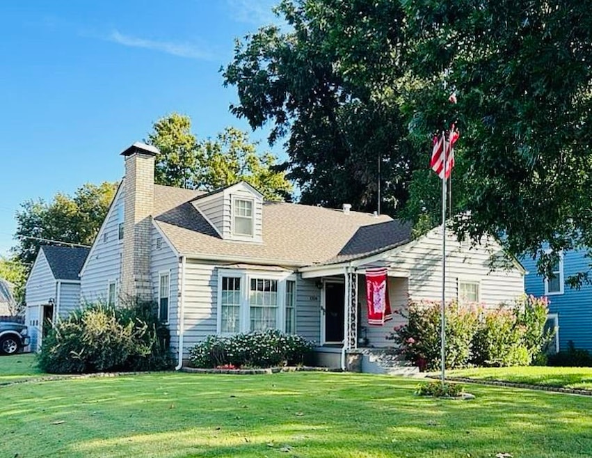 located on a corner lot. Roof coverings recently r
