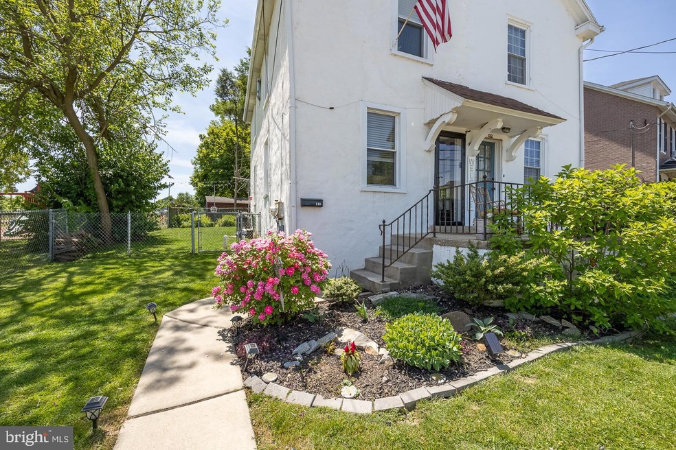 130 W Pennsylvania Ave, Downingtown, PA 19335 - photo 1