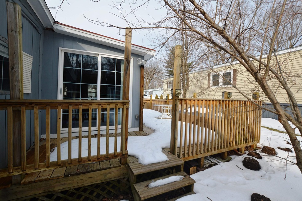 362 Penny Ln, Shelburne, VT 05482 - photo 1