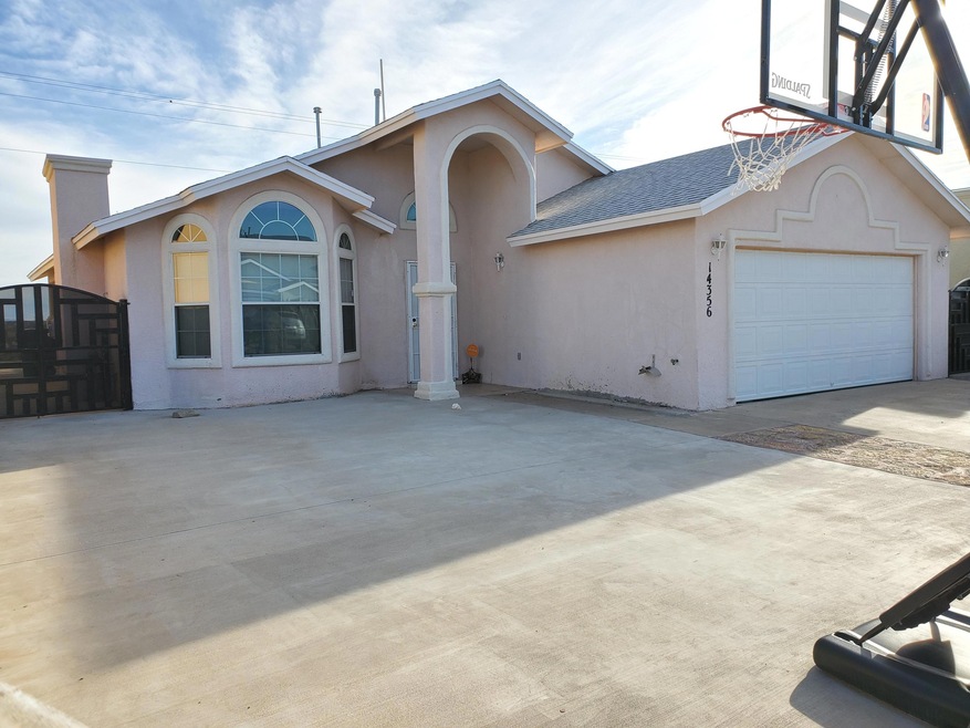 14356 Desert Wind Dr, Horizon City, TX 79928 - photo 1