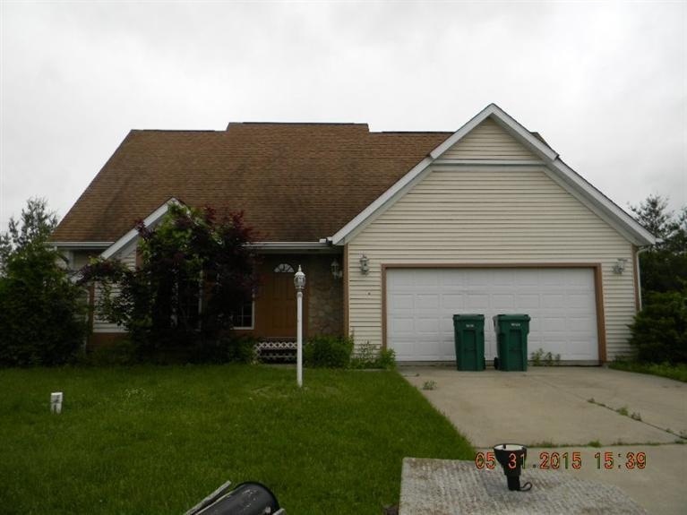 892 E Covey Ct, La Porte, IN 46350 - photo 1