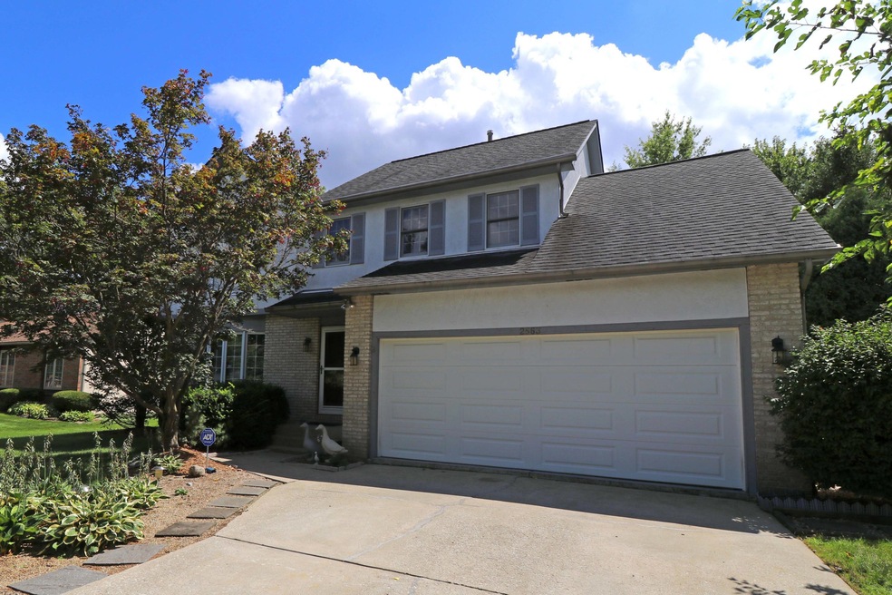 2563 Youngs Grove