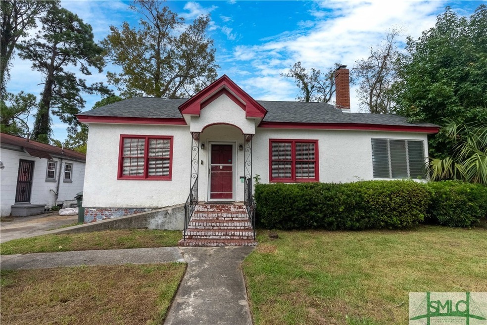 926 W 41st St, Savannah, GA 31415 - photo 1