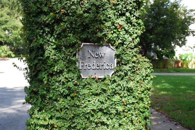 134 Dodge Rd, Saint Simons Island, GA 31522 - photo 1