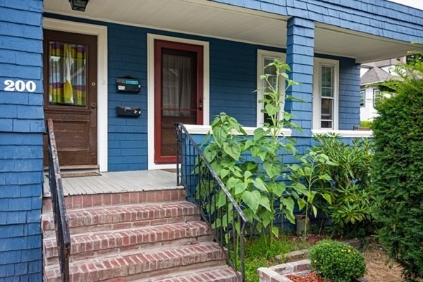 200 Florence St unit 1, Roslindale, MA 02131 - photo 1