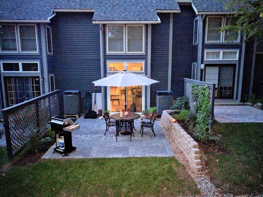 31 Amity Place, Amherst, MA 01002 - photo 1