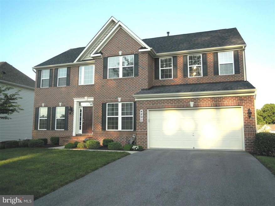 4890 Royal Coachman Dr, Elkridge, MD 21075 - photo 1