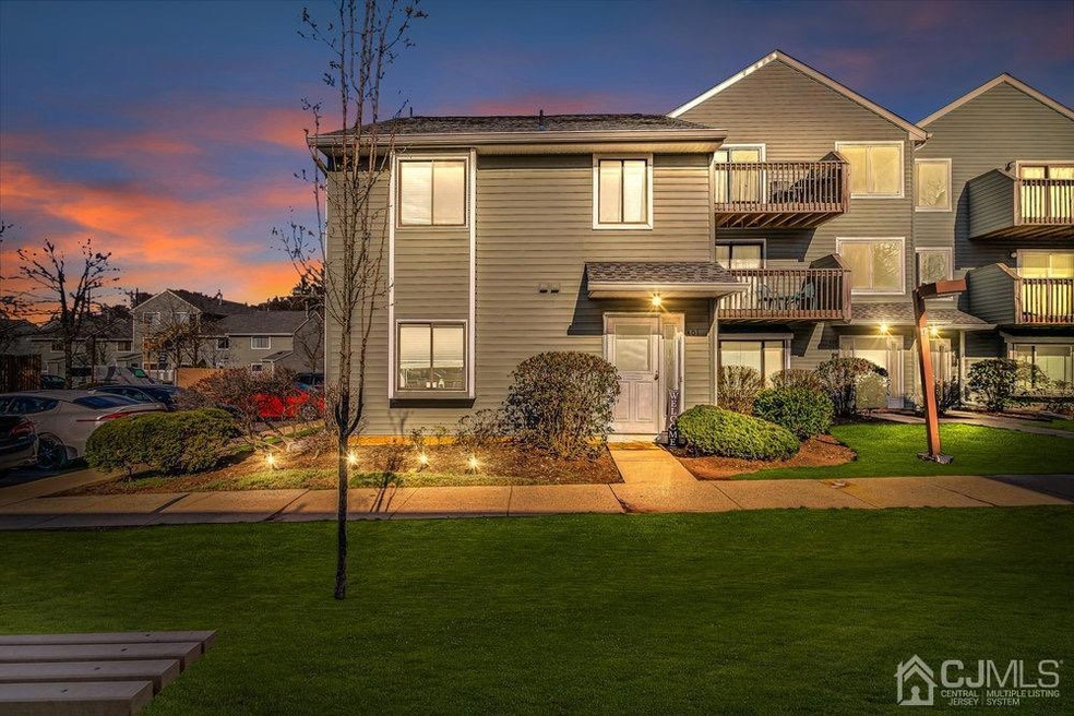 Sold $395,000 • Co-Listing Agent