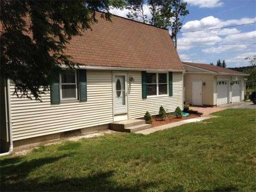 19 Woodridge Rd, Monson, MA 01057 - photo 1